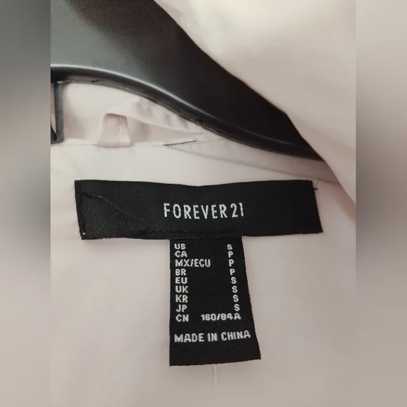 Forever 21 Women's Pink Puffer Jacket - Picture 7 of 11